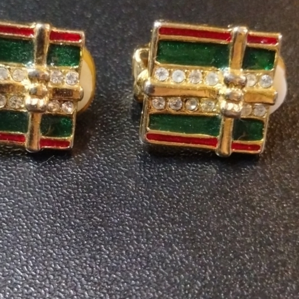 Vintage Christmas Present - Clip On Earrings - Fashion Jewelry